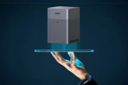 UGREEN DH4300 Plus