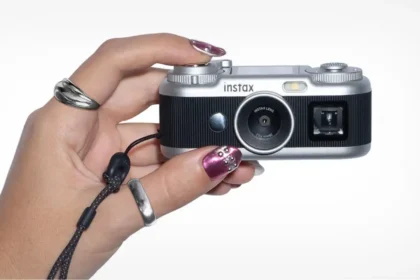 Fujifilm Instax Pal 2
